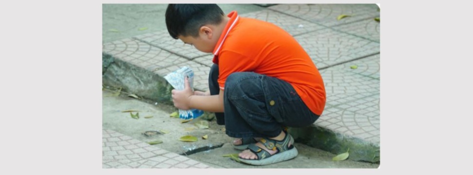 Im Rahmen des SIG-Programms „Recycle for Good“ werden gebrauchte Milchkartons an Schulen gesammelt und anschließend zum Recycling an eine Papierfabrik gegeben.