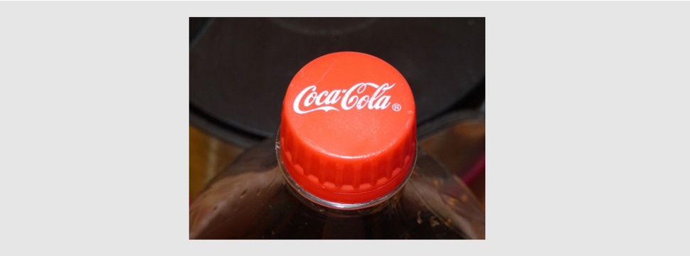Closure of a Coca-Cola bottle