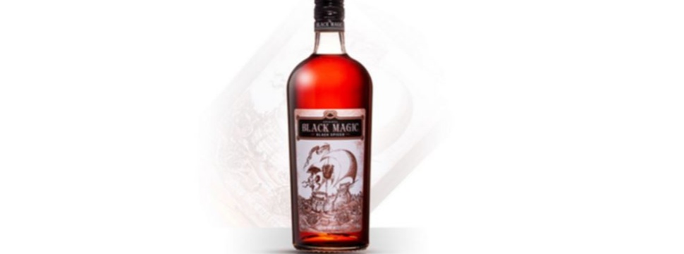 Black Magic - Der kraftvolle Spiced Rum mit dem versteckten Totenkopf
