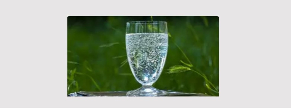 Glass with mineral water