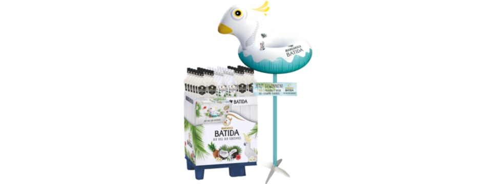 From May, shoppers in participating stores will have the chance to win a branded XXL swimming cockatoo with an integrated drink holder.