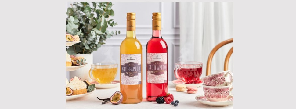 Glüh-Apéro Hot Passion fruit Vanilla und Glüh-Apéro Hot Wild Berry