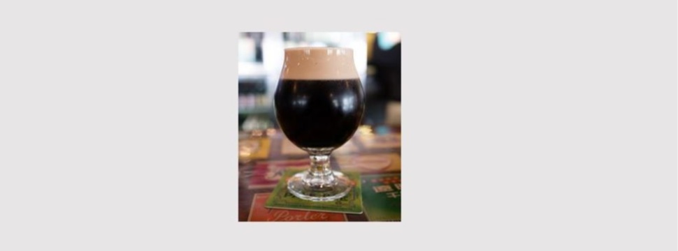 Black Velvet - Bei diesem außergewöhnlichen Drink wird üblicherweise Guinness mit Champagner aufgegossen