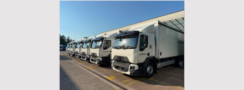 Neue Renault Trucks stärken die Getränkelogistik von Avdimetaj Transporte