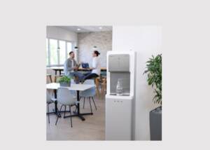 Der sodajet-Wasserspender überzeugt durch hohe Hygiene- und Qualitätsstandards sowie durch die robuste Konstruktion und barrierefreie Nutzung. Außerdem bietet er eine zuverlässige und nachhaltige Lösung für den täglichen Einsatz. sodajet Public Wasserspender